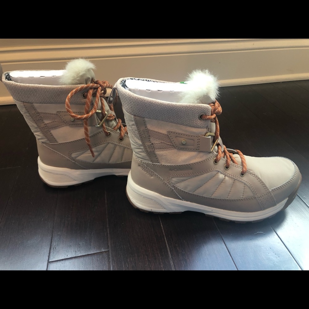 Columbia Women’s Boots